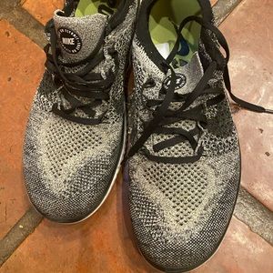 Nike Mens Free RN Flyknit 2018 Running Shoes